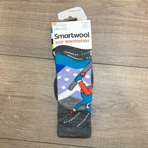 Smartwool Kids' Wintersport Socks - Gray, over the calf and light cushion